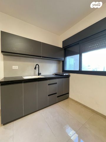 שדרות כצנלסון 6