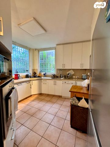 בית פרטי/ קוטג', קרית קריניצי, רמת גן