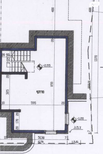 דו משפחתי, יצחק שדה, כפר סבא