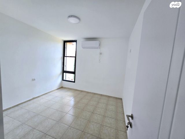 דירה, משגב 15, מגדים, כרמיאל