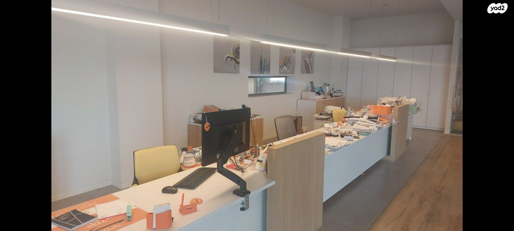 משרדים, מודיעין מכבים רעות