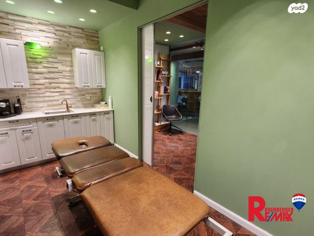 חנויות/ שטח מסחרי, דוד סחרוב 19, מב"ת מערב, אזור תעשייה חדש, ראשון לציון