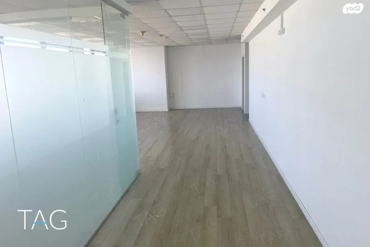 משרדים, אחד העם, תל אביב יפו