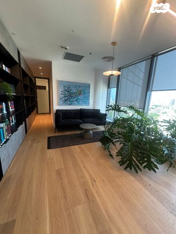 משרדים, שדרות שאול המלך, תל אביב יפו