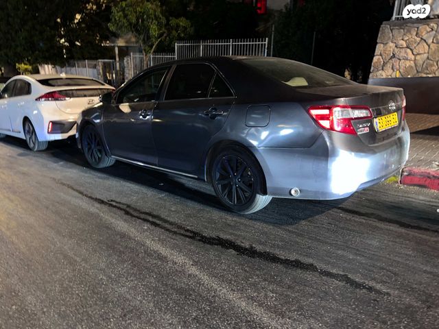 מודעת רכב טויוטה קאמרי