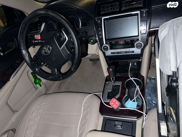 טויוטה קאמרי