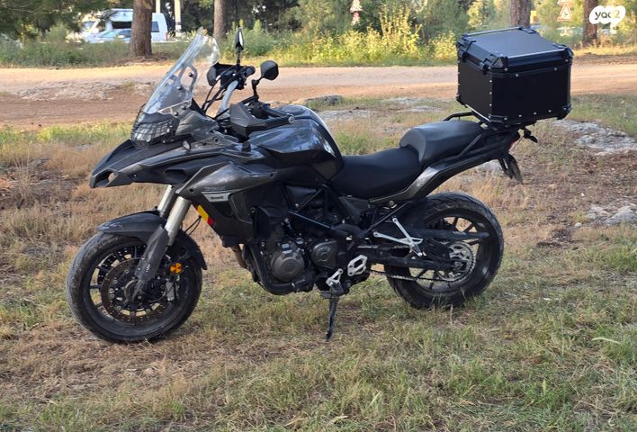 מודעת רכב בנלי TRK 502