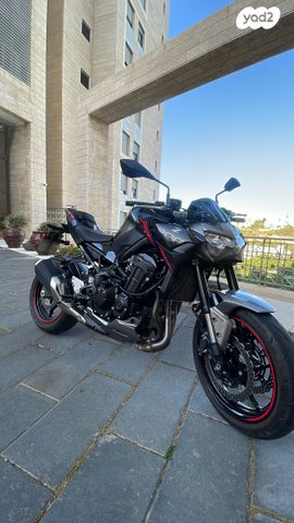 מודעת רכב קאוואסאקי Z900