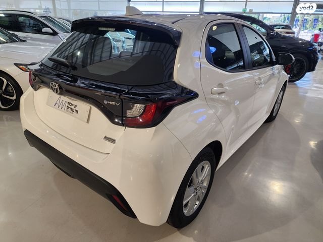 מודעת רכב טויוטה יאריס 1