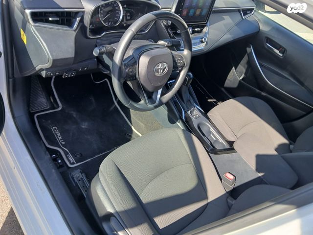 טויוטה קורולה