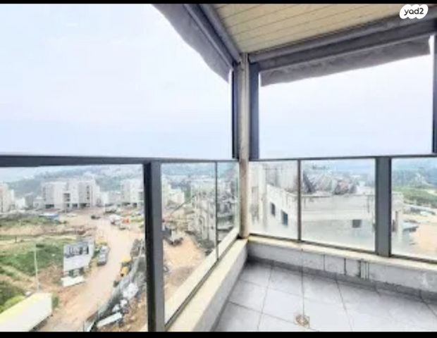 גג/ פנטהאוז, מירון 8, אורנים, מעלות תרשיחא