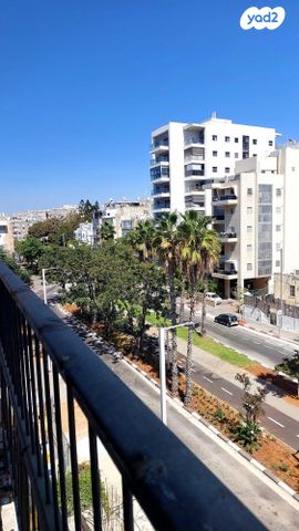 שדרות בר אילן 8