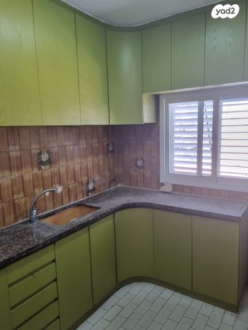 דירה, ביל"ו 23, ד' / מערב מרכז העיר, רחובות