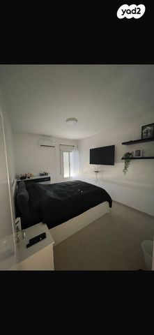 דירה, שדרות השושנים 21, בן גוריון, נצרת עילית / נוף הגליל