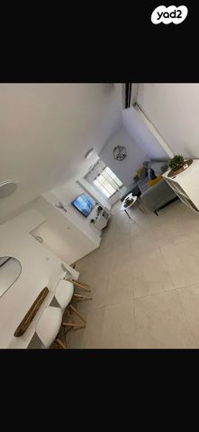 דירה, שדרות השושנים 21, בן גוריון, נצרת עילית / נוף הגליל