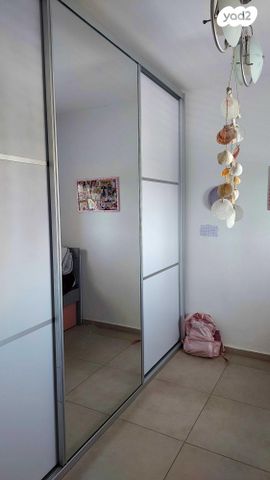 דירה, שדרות בר אילן 8, לב העיר, בת ים