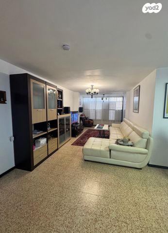 שרה אהרונסון 