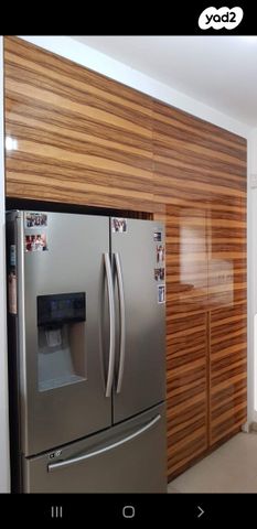 דו משפחתי, טבריה