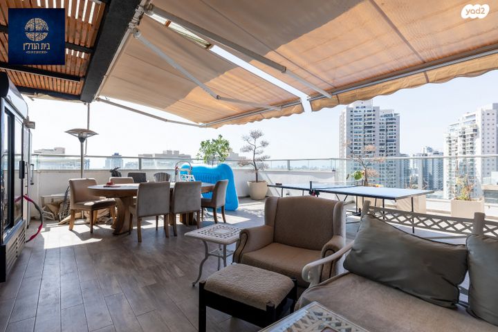 גג/ פנטהאוז, פארק המושבה, באר יעקב