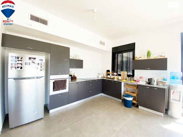 גג/ פנטהאוז, מור, אור ים, אור עקיבא