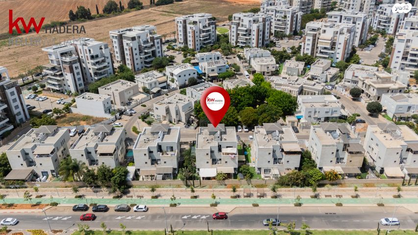 גג/ פנטהאוז, עין בוקק 17, הפארק, חדרה