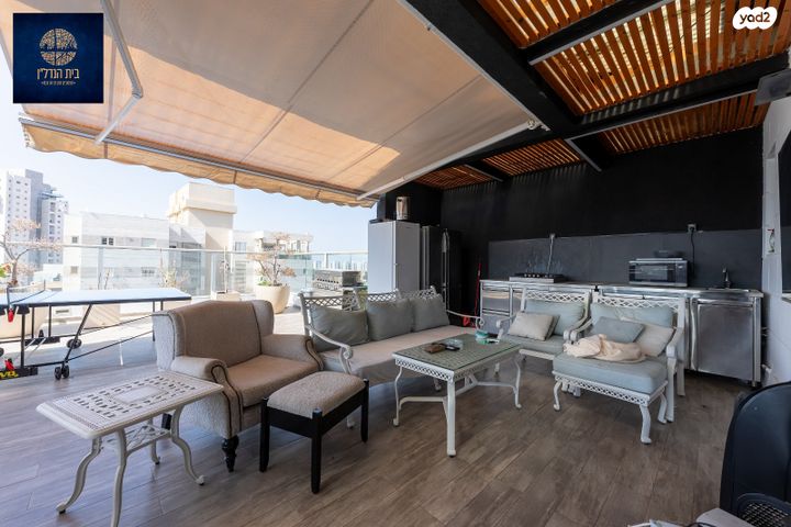 גג/ פנטהאוז, פארק המושבה, באר יעקב