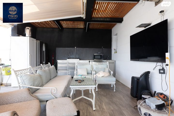 גג/ פנטהאוז, פארק המושבה, באר יעקב