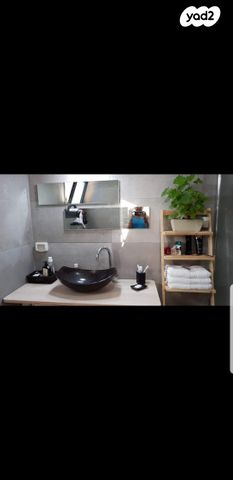 דו משפחתי, טבריה