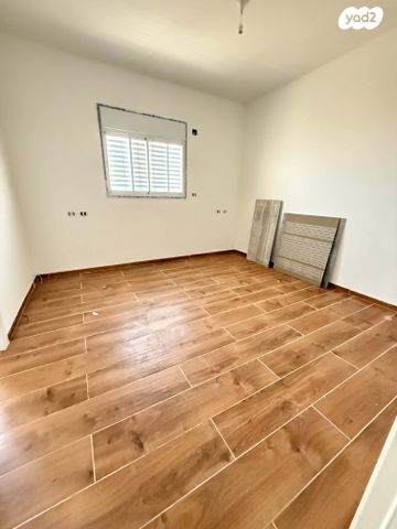 גג/ פנטהאוז, נחום סוקולוב, עיר, מרכז העיר, נהריה