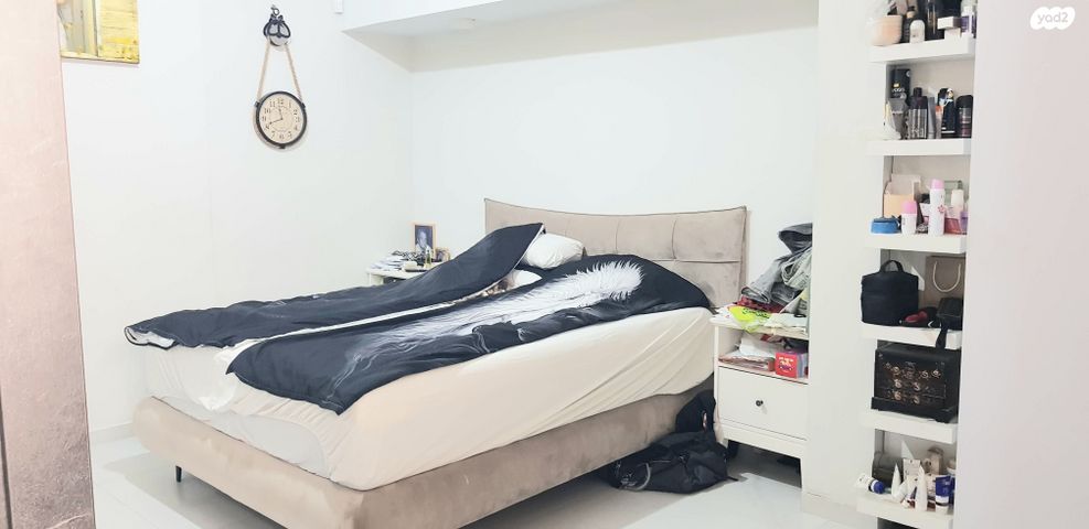 דירה, צבי הרמן שפירא, אברמוביץ', ראשון לציון