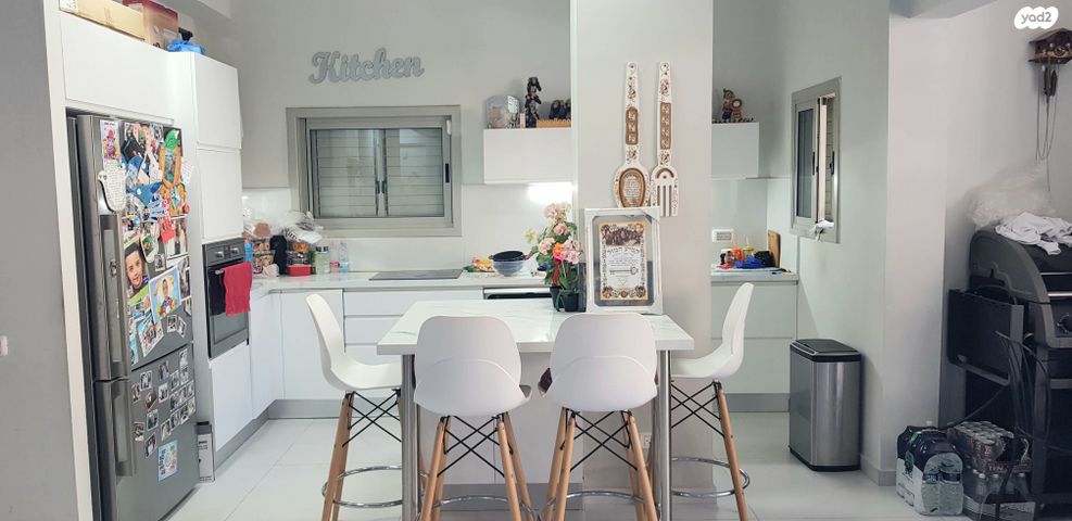 דירה, צבי הרמן שפירא, אברמוביץ', ראשון לציון