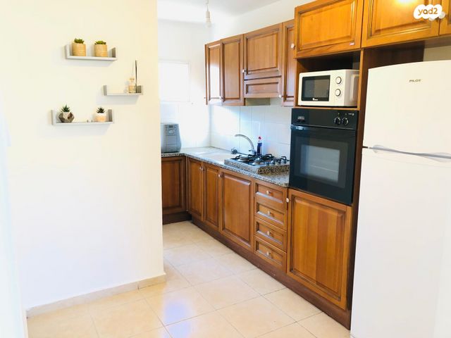 דירה, חנה סנש 6, קרית ים ב', קרית ים