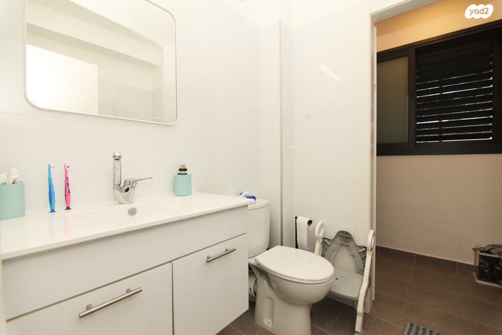 דירה, רעננה