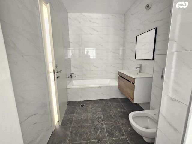 דירה, רעות 12, בצוותא, חריש