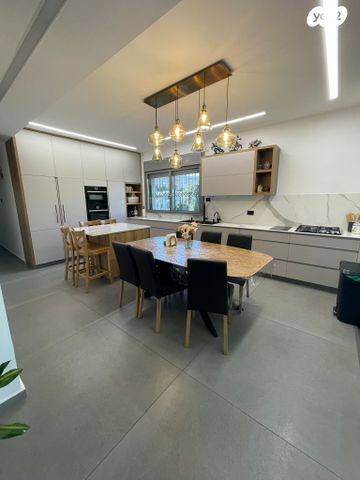 דירה, רמת דניה, ירושלים