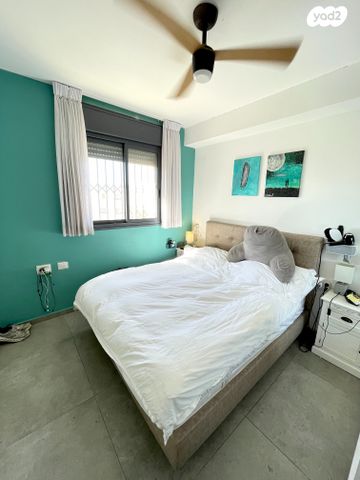 דירה, צור הדסה