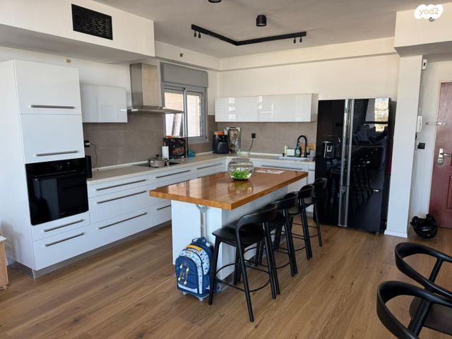 דירה, חיל האוויר, נווה חוף, ראשון לציון