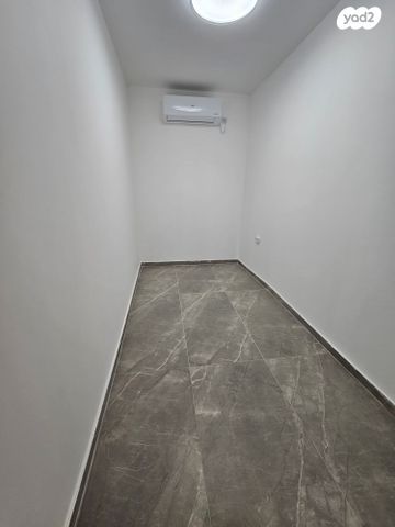 דירה, הכינור, גבעת זאב