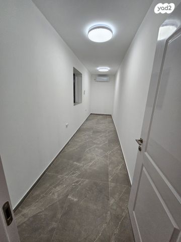 דירה, הכינור, גבעת זאב