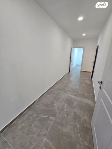 דירה, הכינור, גבעת זאב