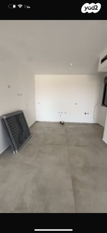 דירה, הרב שלום שבזי, פסגות אפק, ראש העין