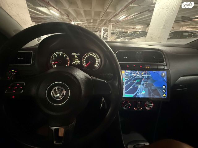 פולקסווגן פולו 