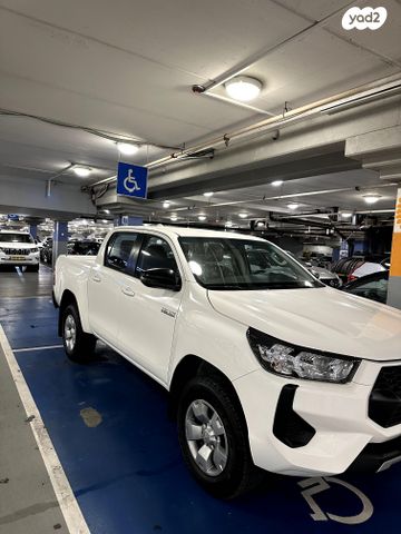 היילקס Active אוט׳ 2.4 (150 כ״ס) [2020-2025]