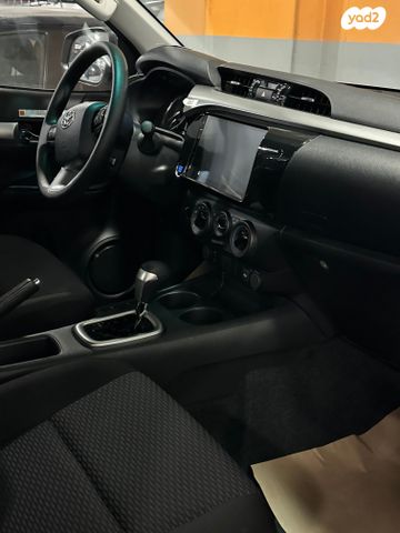 טויוטה היילקס