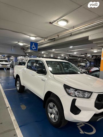 טויוטה היילקס