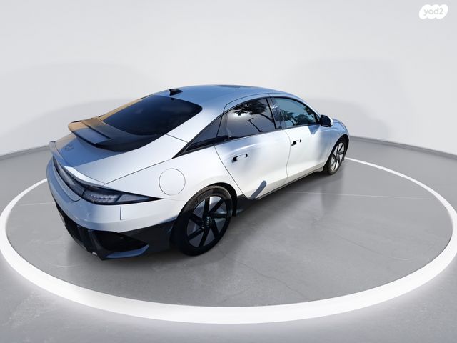 יונדאי איוניק 6