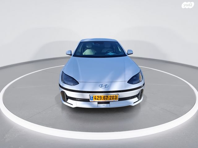 יונדאי איוניק 6