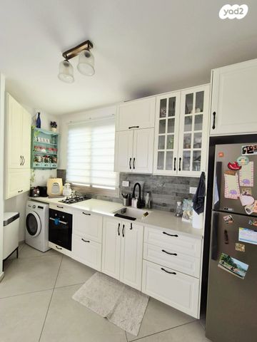 דירה, הרב נריה 9, נאות שקמה, ראשון לציון