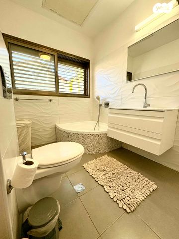 דו משפחתי, נחל חרוד 8, הנחלים, כפר יונה