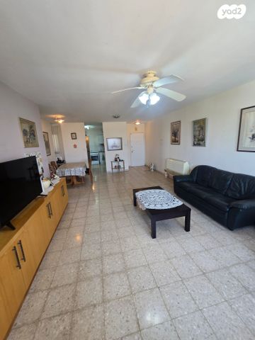 דירה, חזית חמש 15, תל גיבורים, חולון